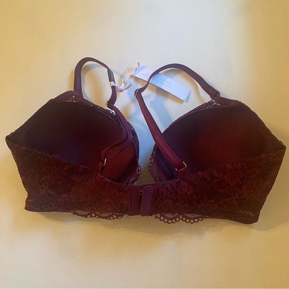 Victoria’s Secret Bra - Picture 3 of 4